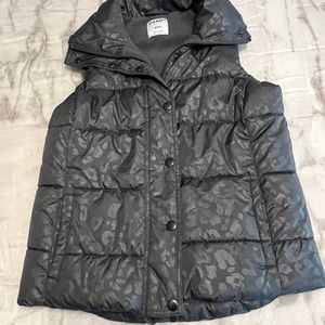 Old Navy Vest, grey with leopard pattern
